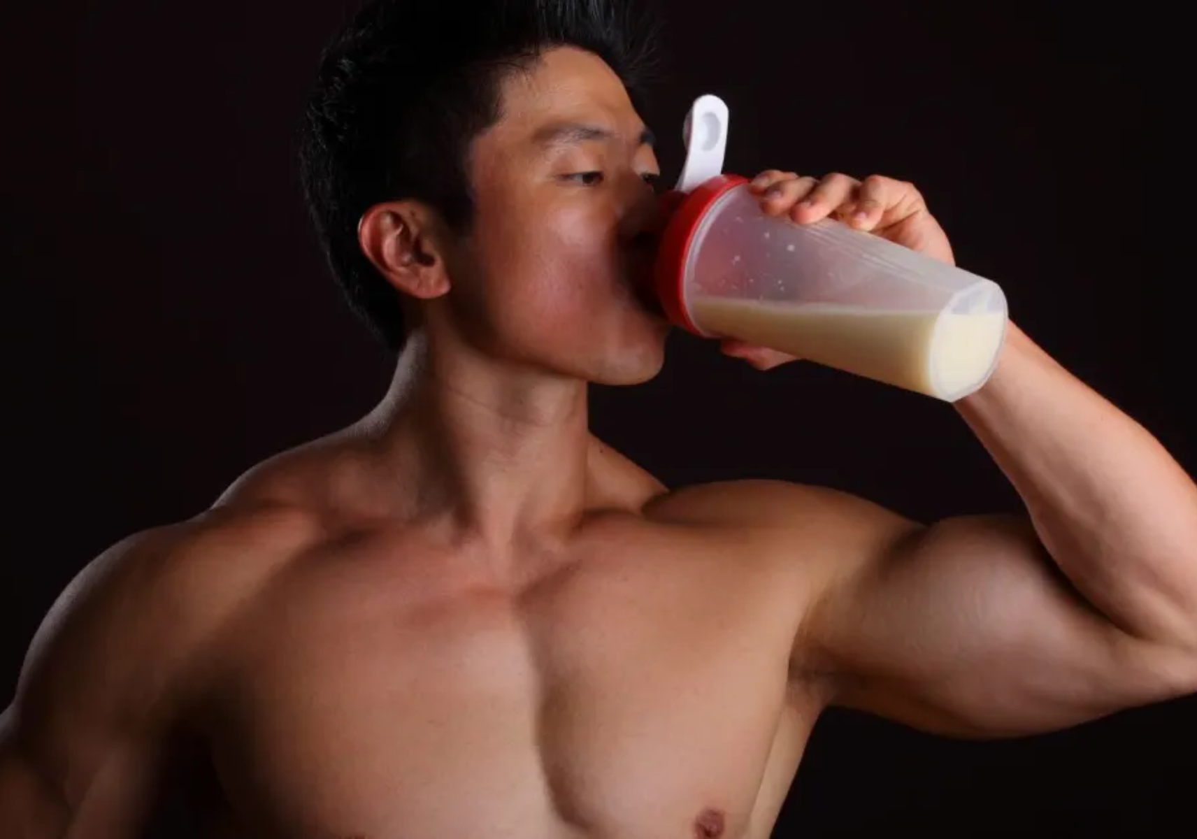 Creatine Monohydrate Review: Is It Worth Buying?